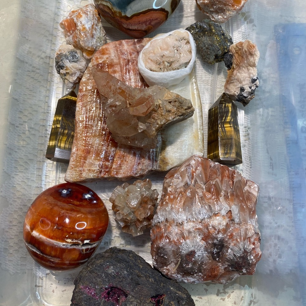 Sold - Picture 2 of 14